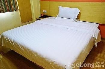 Baoqing Hotel 武漢市 エクステリア 写真